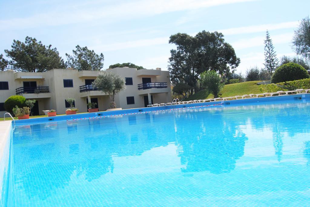 Apartamentos Clube Da Bemposta Alvor Exterior photo