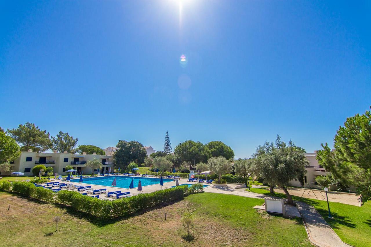 Apartamentos Clube Da Bemposta Alvor Exterior photo